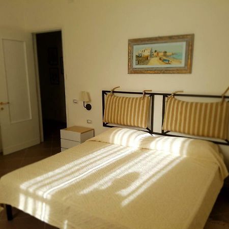 B&B Piazza Dante Nuoro Нуоро Экстерьер фото